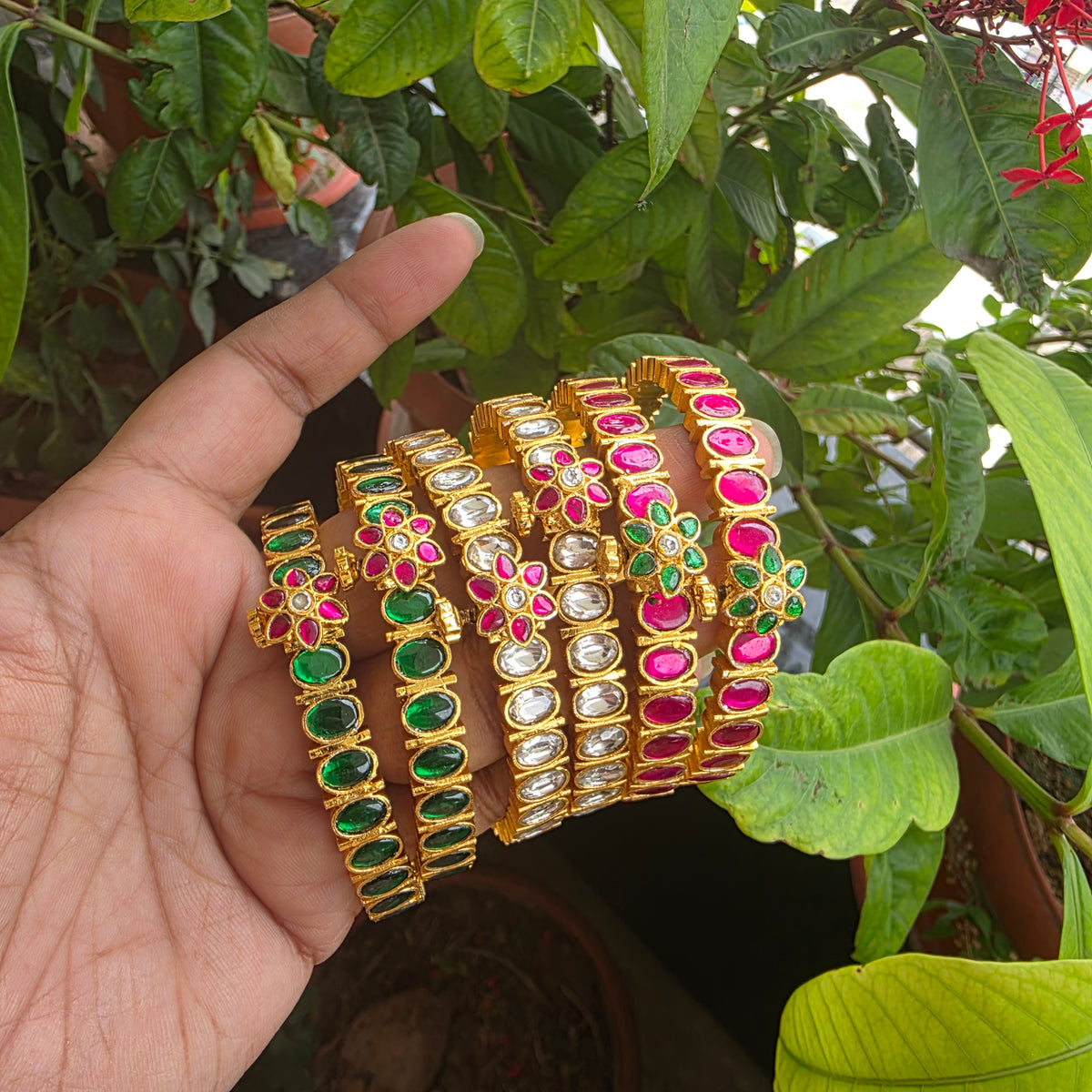 Bhanu- jadau kundan bangles(pair)