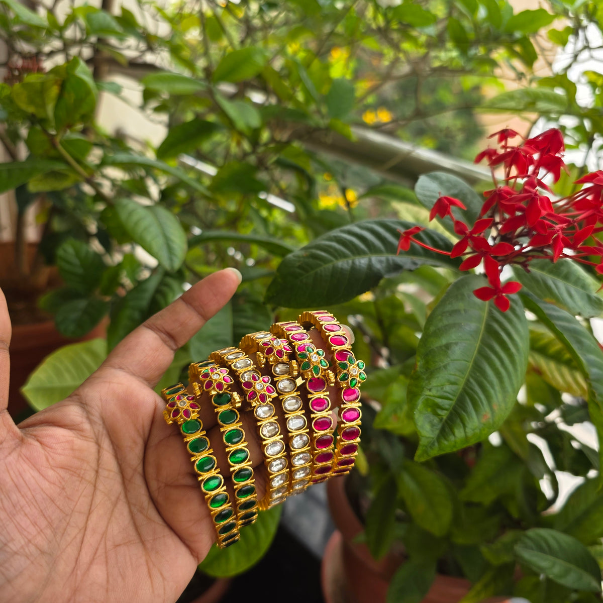 Bhanu- jadau kundan bangles(pair)