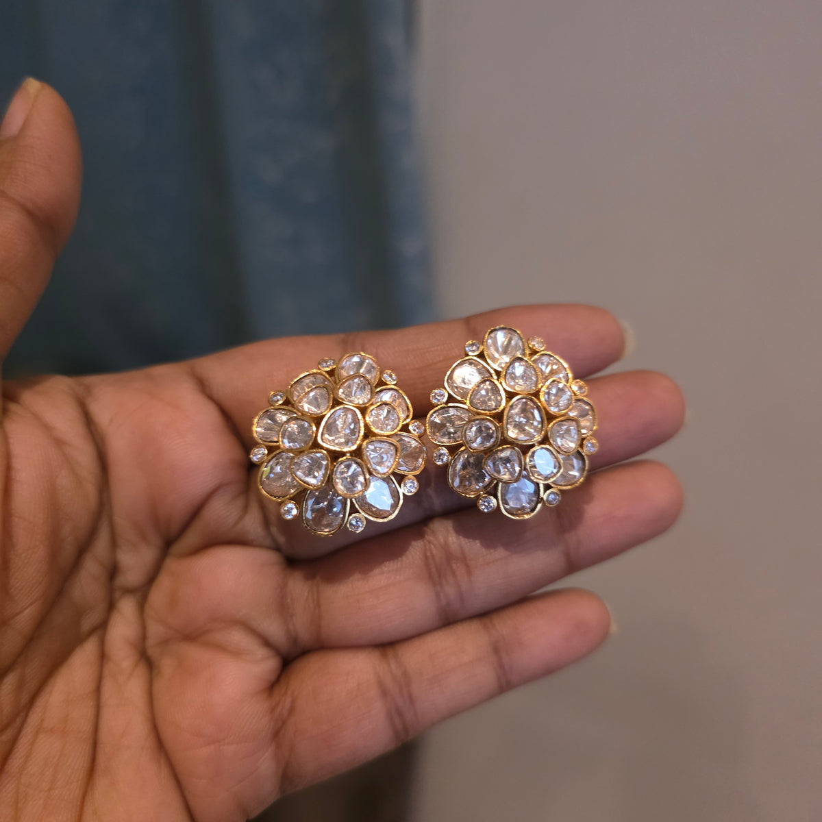 Raveena- polki studs