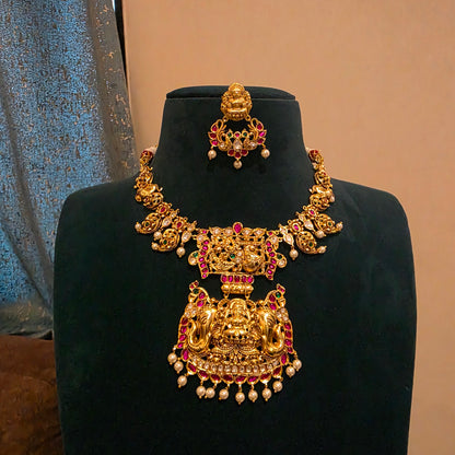 Nirmala- jadau kundan and moissanite neckset