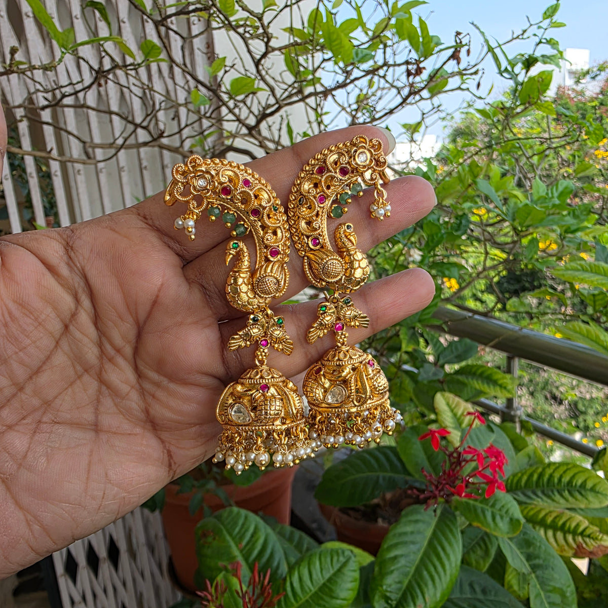 Sumitra- moissanite gold copy earcuff jumkha