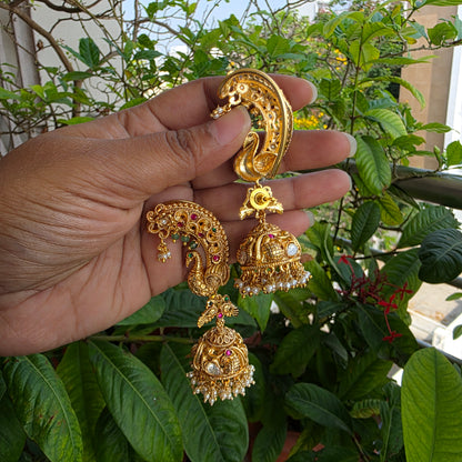 Sumitra- moissanite gold copy earcuff jumkha