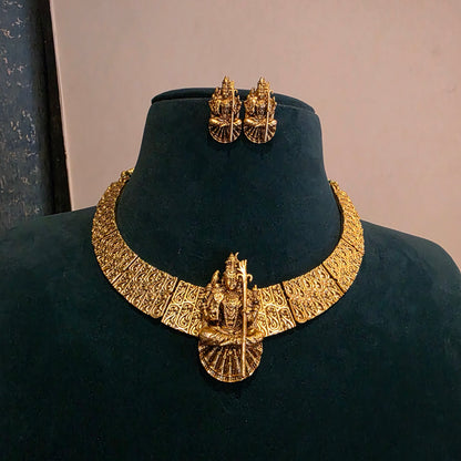 Kamakshi - hasli with navaratan mango neckset