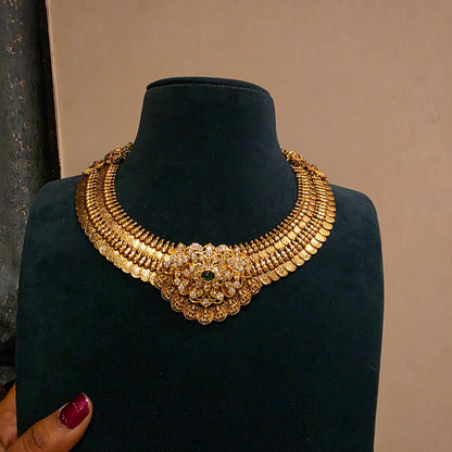 Ruhika- antique kasu mala with detachable pendant