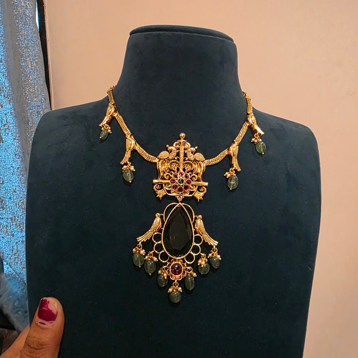 Niramayi- attigai with peacock details