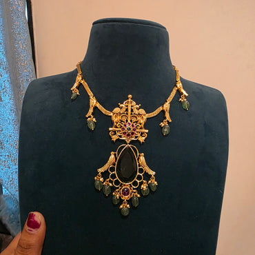 Niramayi- attigai with peacock details