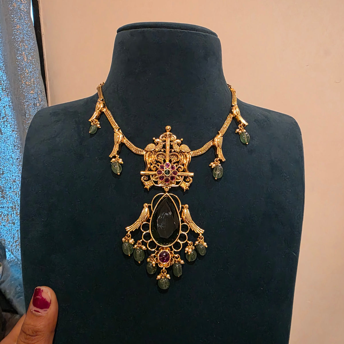 Niramayi- attigai with peacock details