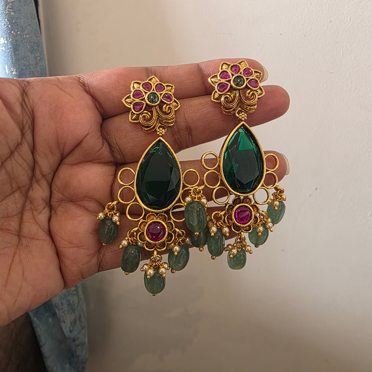 Niramayi- attigai with peacock details