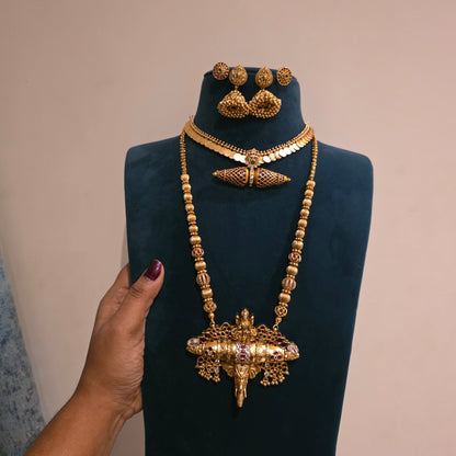 Devradh-vintage kemp stone gundla mala with kasu mala