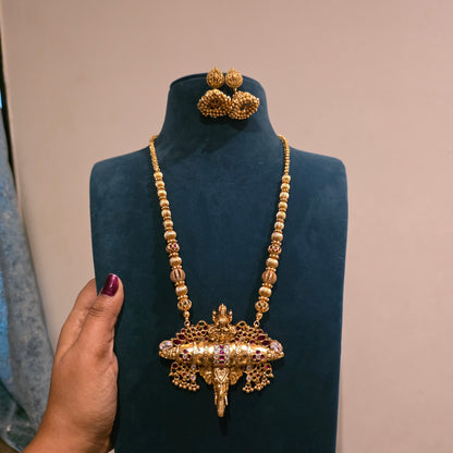 Devradh-vintage kemp stone gundla mala with kasu mala