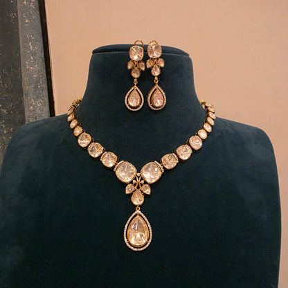 Mandahasam- two layers of polki neckset