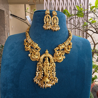 Meenakshi antique hasli