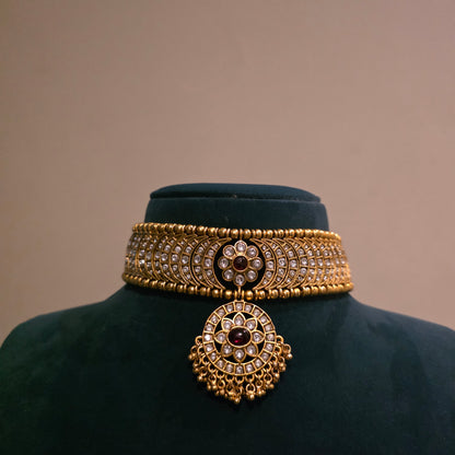 Kalpa- reversible kemp choker