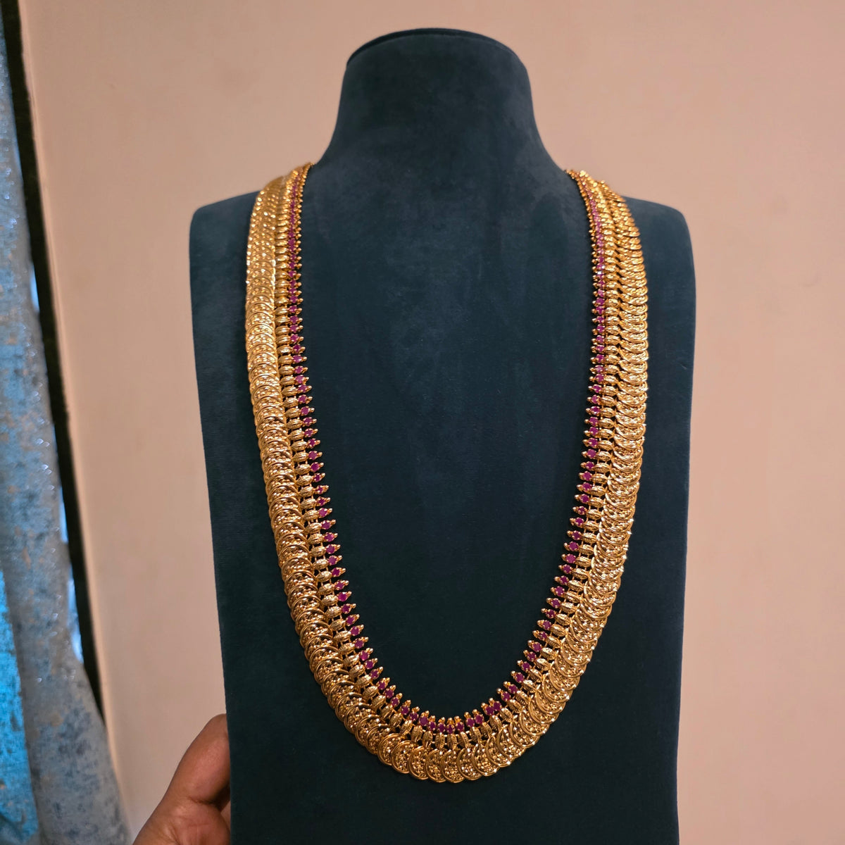 Lohita- lakshmi kasuharam with pink stones