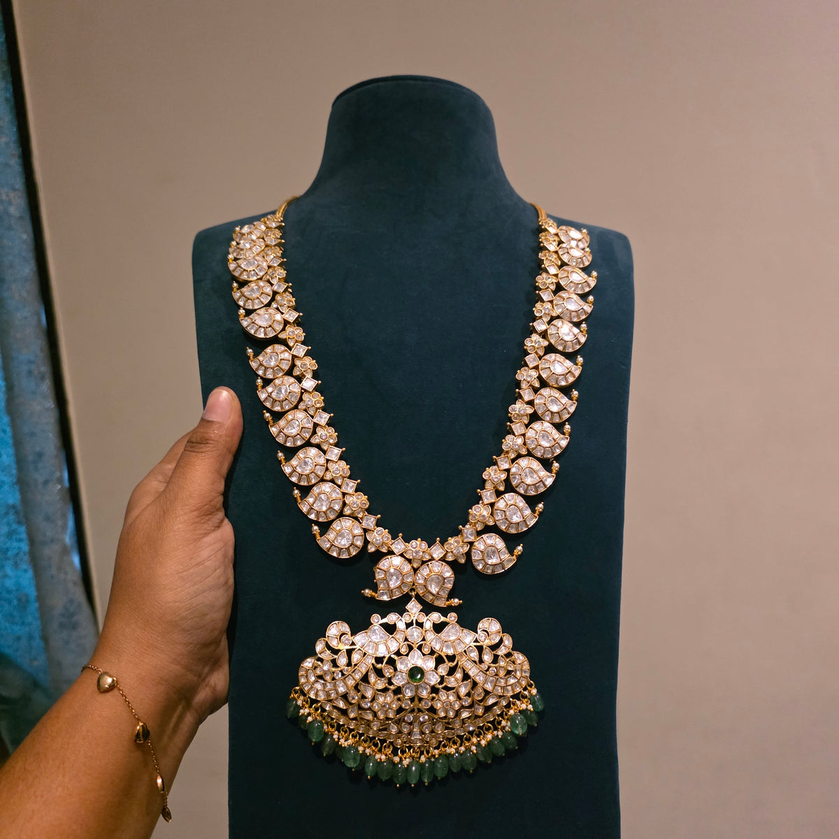 Devasena- premium moissanite jadau neckset