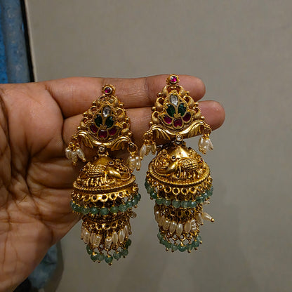 Shesha- jadau and antique jumkha