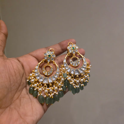 Chitra- jadau kundan chandbalis