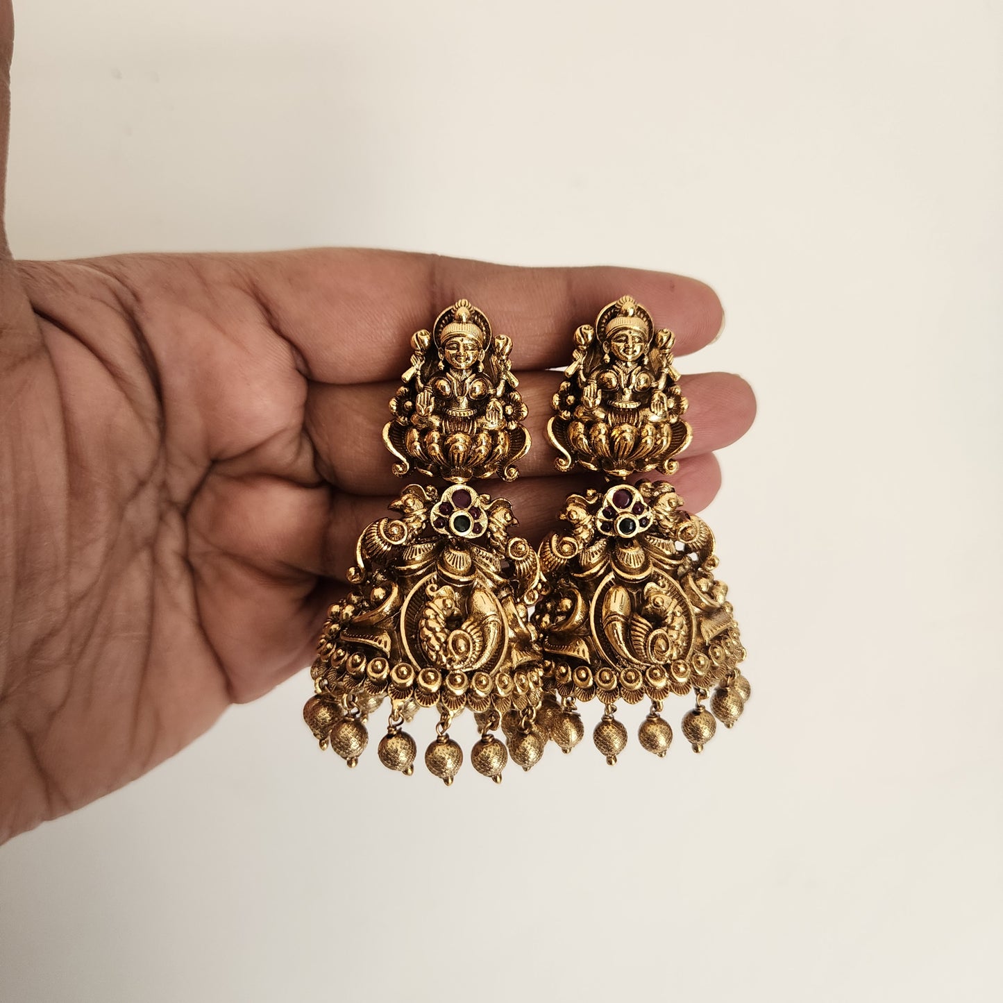 Antique finish lakshmi jumkha